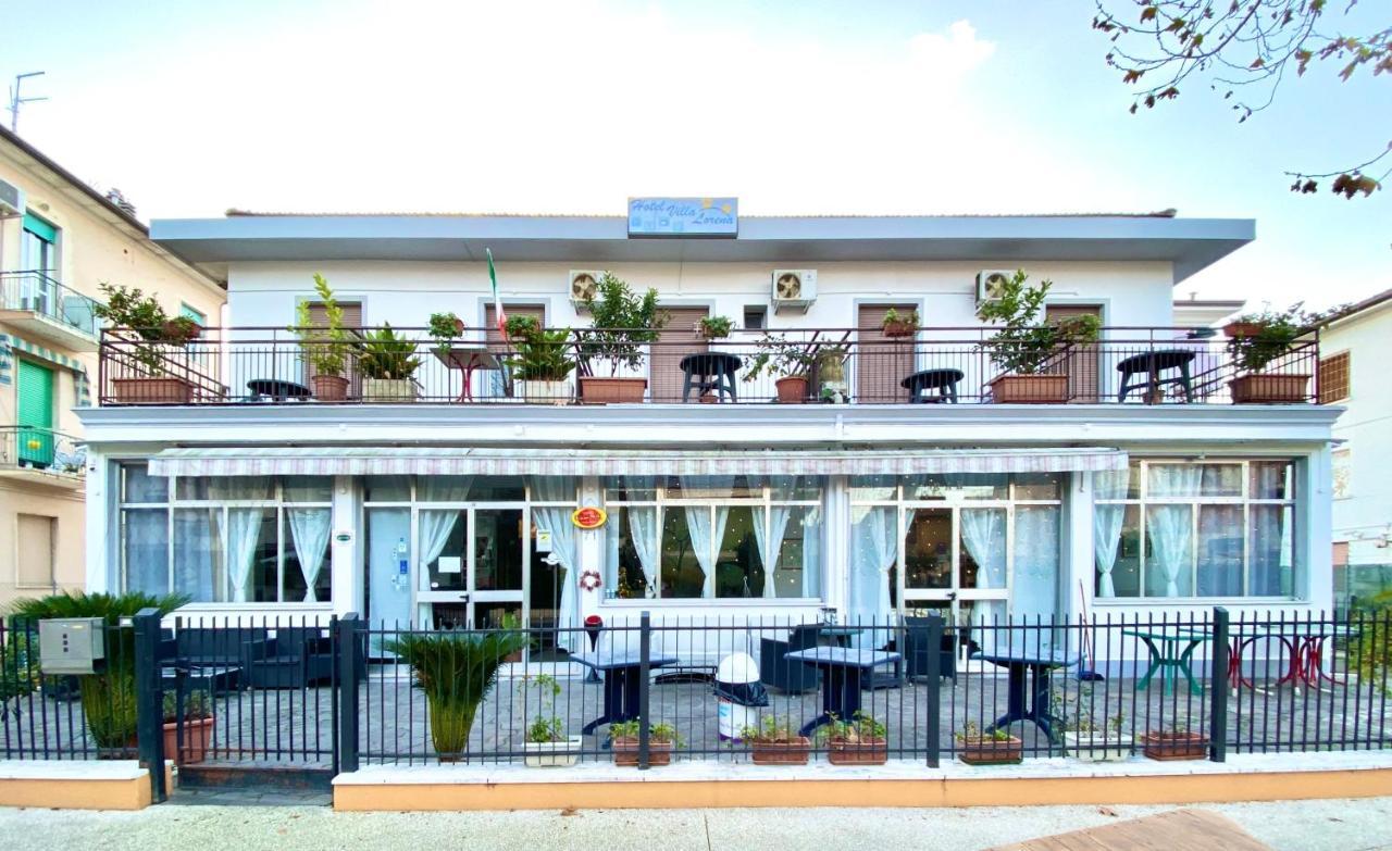רימיני Hotel Villa Lorena מראה חיצוני תמונה