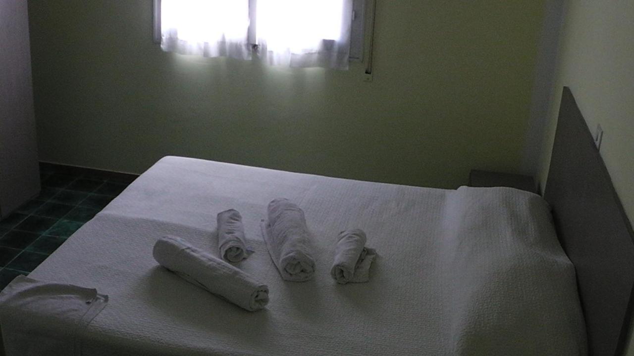 רימיני Hotel Villa Lorena חדר תמונה